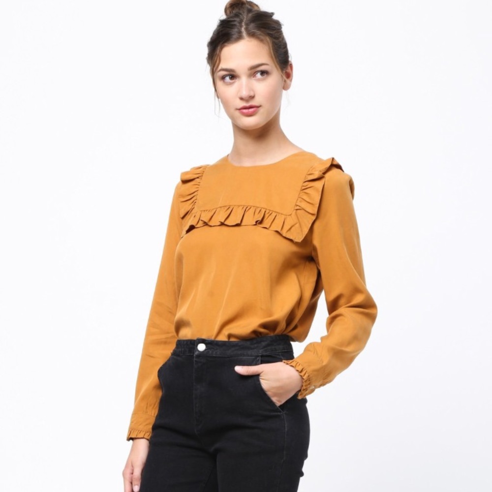 Mo Vint Yoke Ruffle Blouse